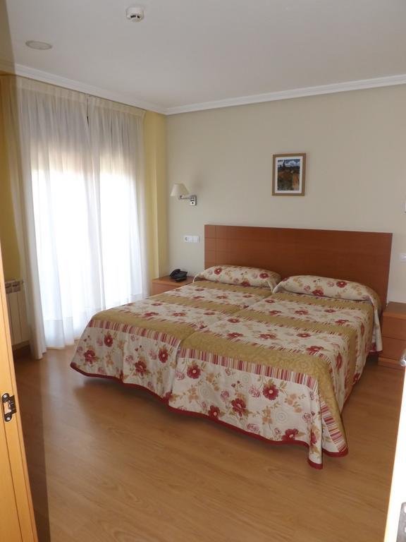 סן ויסנטה דה לה ברקרה Hotel Azul De Galimar מראה חיצוני תמונה